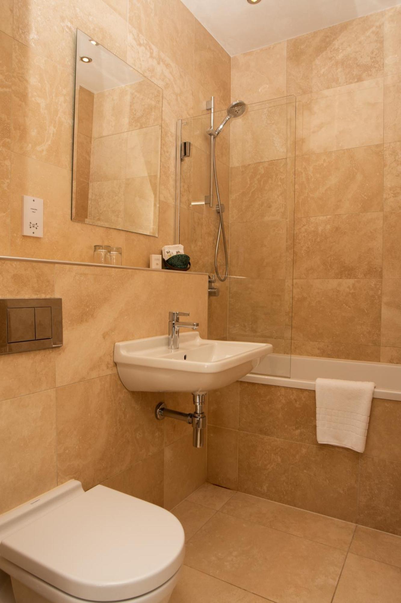 Chirnside Hall Hotel Bilik gambar